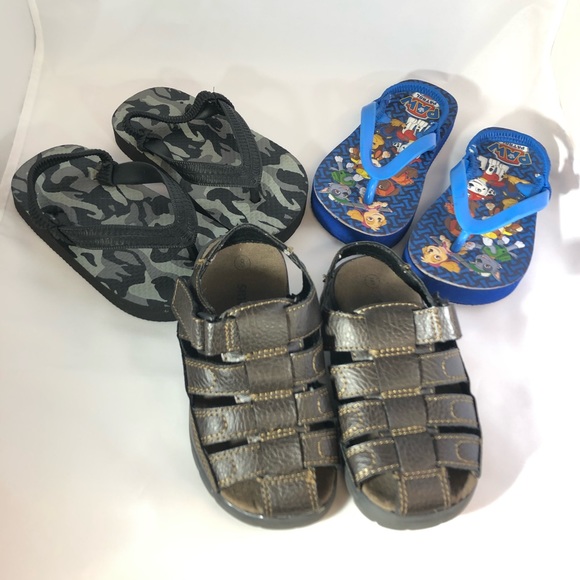 camo flip flops walmart